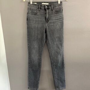 Levi’s Premium 721 High Rise Skinny Jeans 27” Waist